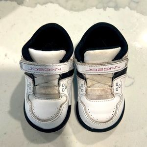4c baby boy Jordan Nikes